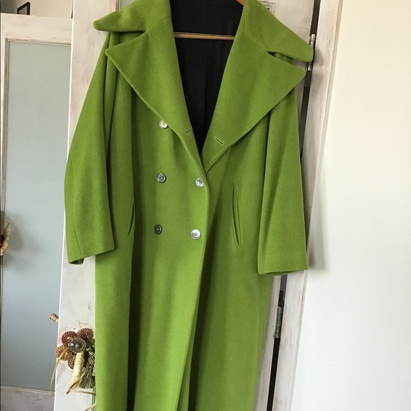 Coat - Picture 3 of 3